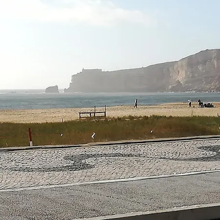 R. Jose Pedro - 2 Apartament Nazaré