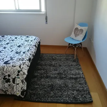 R. Jose Pedro - 2 Apartament Nazaré